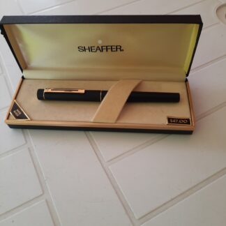 Sheaffer Targa Matte Black 1003 Fountain Pen w/Gold Trim